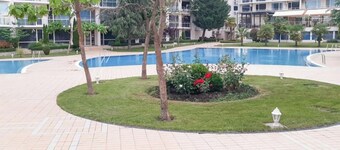 Studio in a complex with a pool