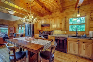 House (2 Bedrooms) | Interior - 'almost Heaven Cabin' Hot Tub, Blue Ridge Mtn View (Burnsville)