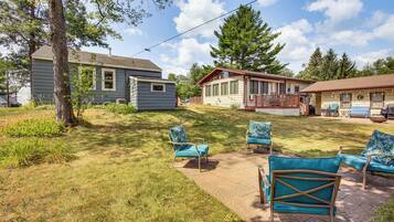 Cottage (2 Bedrooms) | Interior