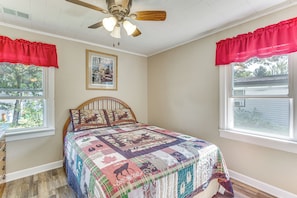 Cottage (2 Bedrooms) | Interior
