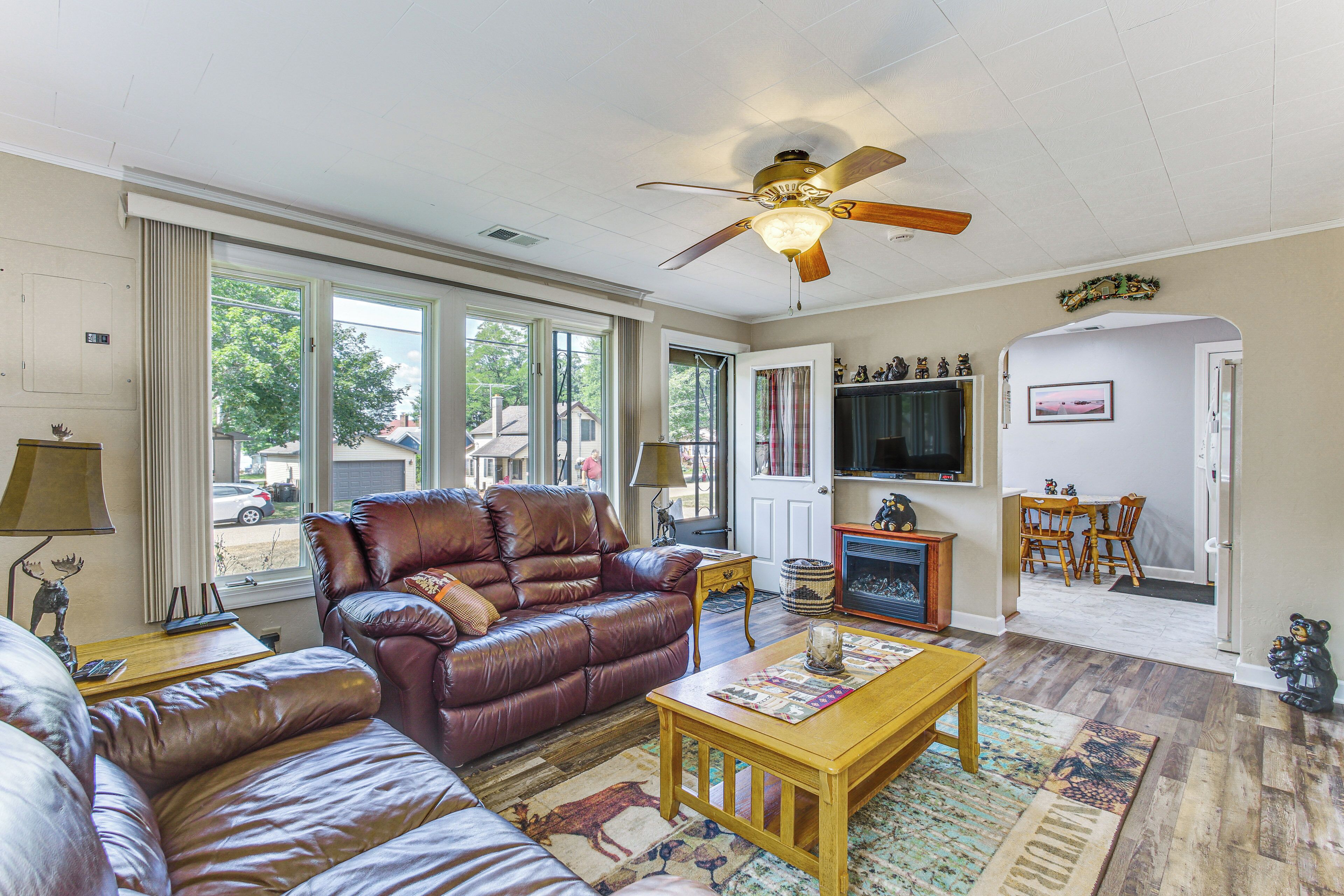 Cottage (2 Bedrooms) | Interior