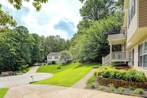 Interior - Near Lake Allatoona! Suburban Home w/ Deck & Yard (Dallas)