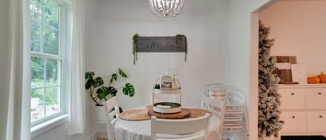 Casa (2 Bedrooms) | Interior