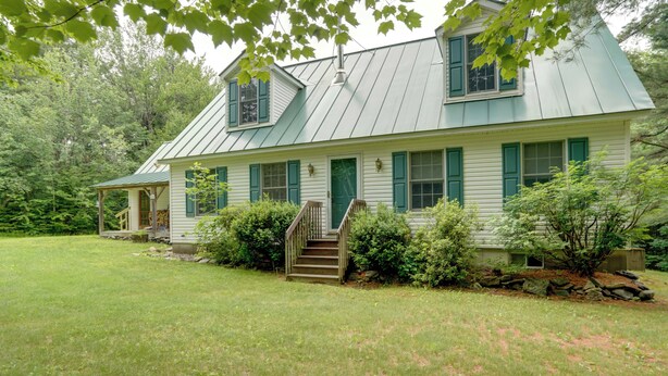 House (4 Bedrooms) | Front of property