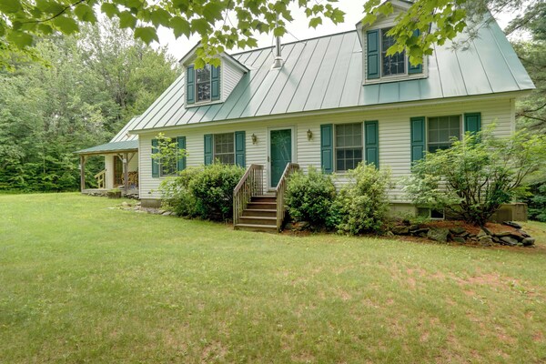 Deck & Wooded Views! Rural Windham Group Retreat - Vermont