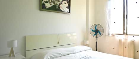 2 bedrooms