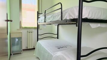 2 bedrooms