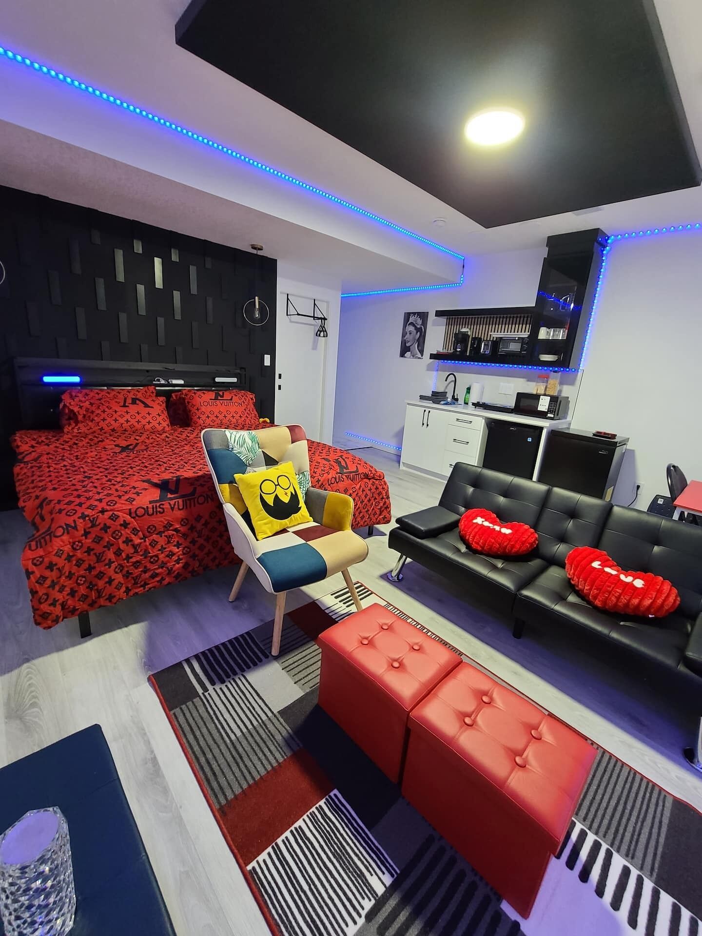 Smart TV, offices