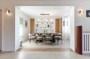 Apartment | Dining