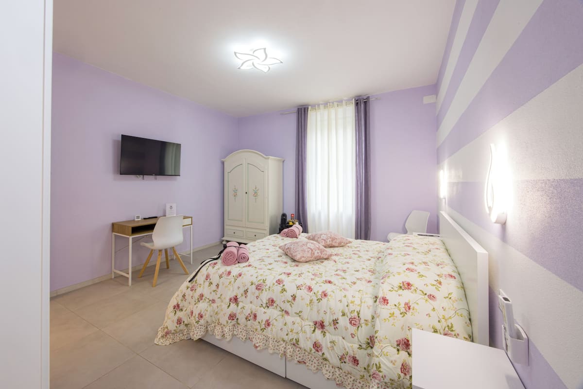 Standardzimmer, eigenes Bad, zum Garten hin | Italienische Bettbezüge von Frette, hochwertige Bettwaren
