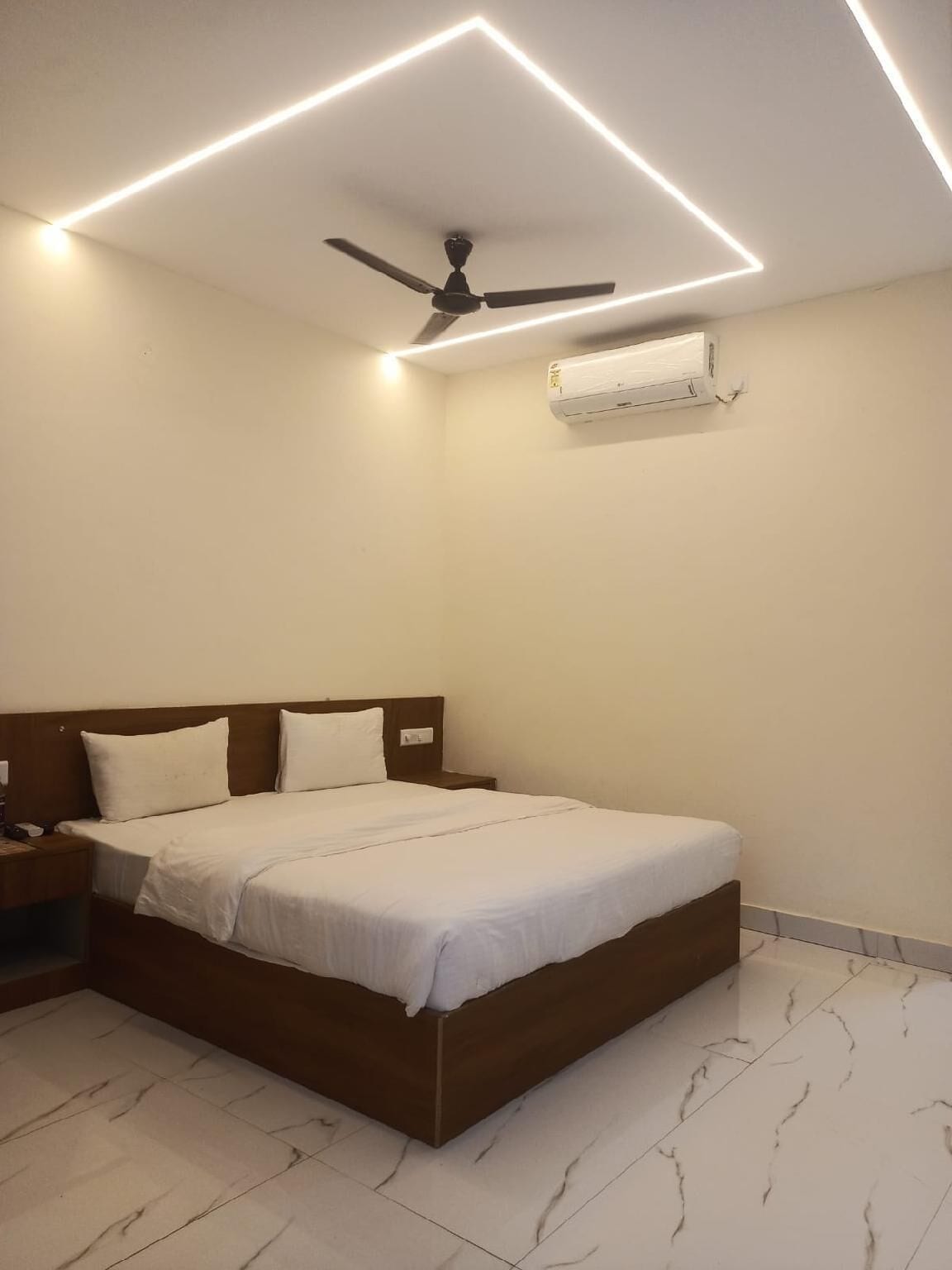 Deluxe Room, Balcony, Garden View