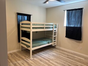 4 Schlafzimmer, WLAN, Bettwäsche