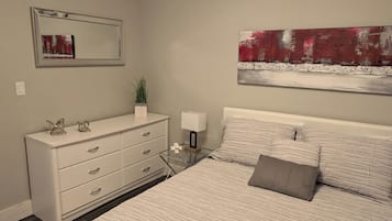 Iron/ironing board, WiFi (free), bed sheets