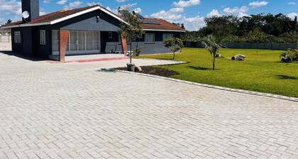 Kwa Phansi Villa - where you relax, rest and recharge in peace, style & comfort.