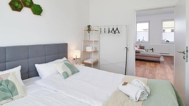 1 chambre, lit parapluie, Wi-Fi gratuit, draps fournis