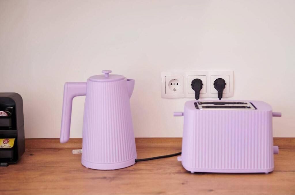 Kaffee und/oder Kaffeemaschine