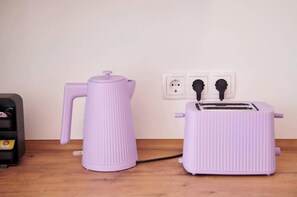 Coffee and/or coffee maker - HomeME 8 | NETFLIX | Kitchen | Parking | Smart TV (Bad Oeynhausen)