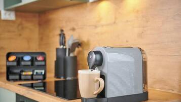Kaffee und/oder Kaffeemaschine