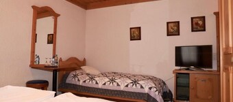 Hotel weisses kreuz Breitenbach 