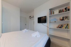 1 bedroom, iron/ironing board, WiFi, bed sheets - Green Gordon Beach View Apartments + Bomb Shelter (Tel Aviv-Yafo)