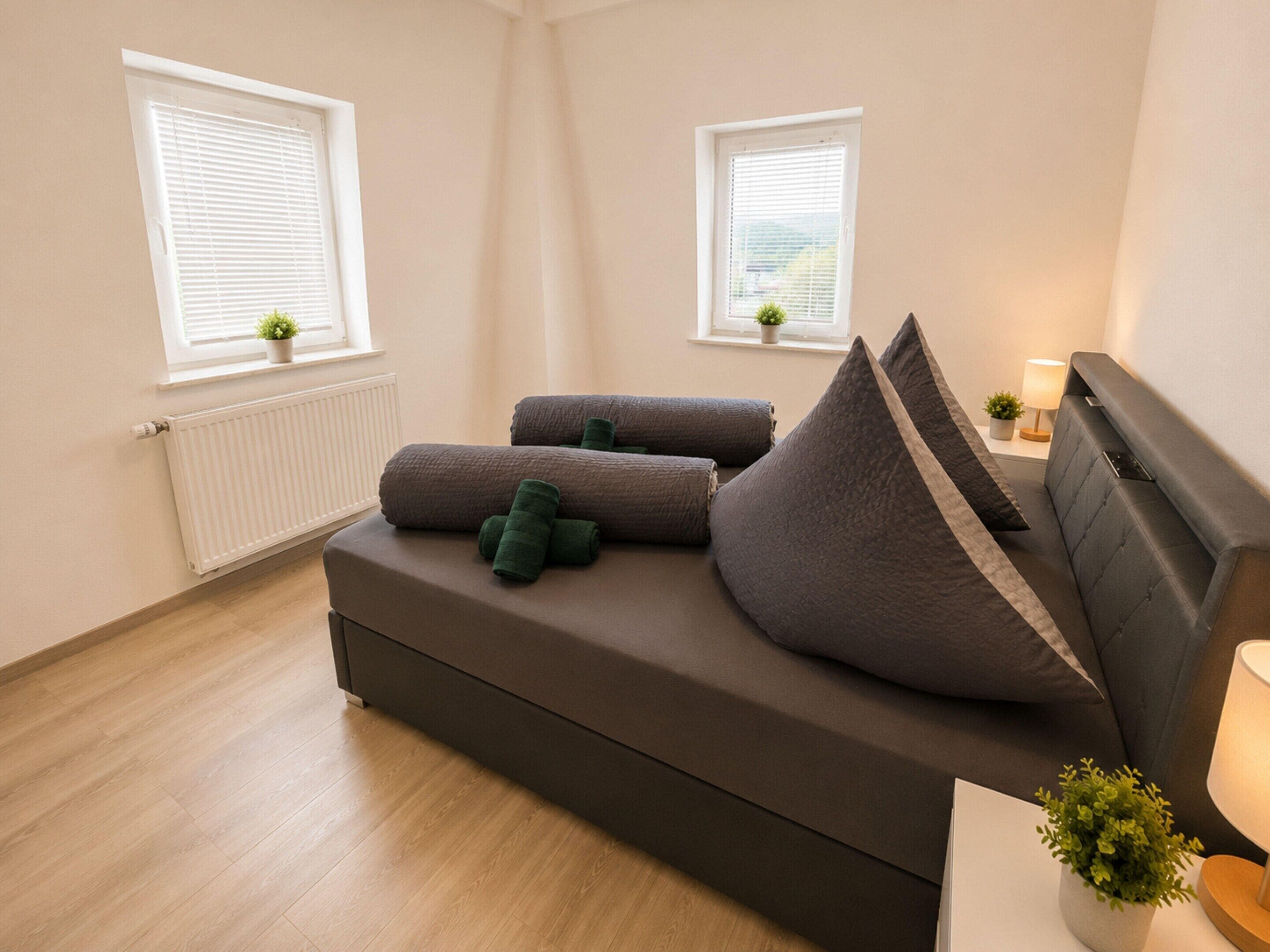 Apartment | 2 bedrooms, iron/ironing board