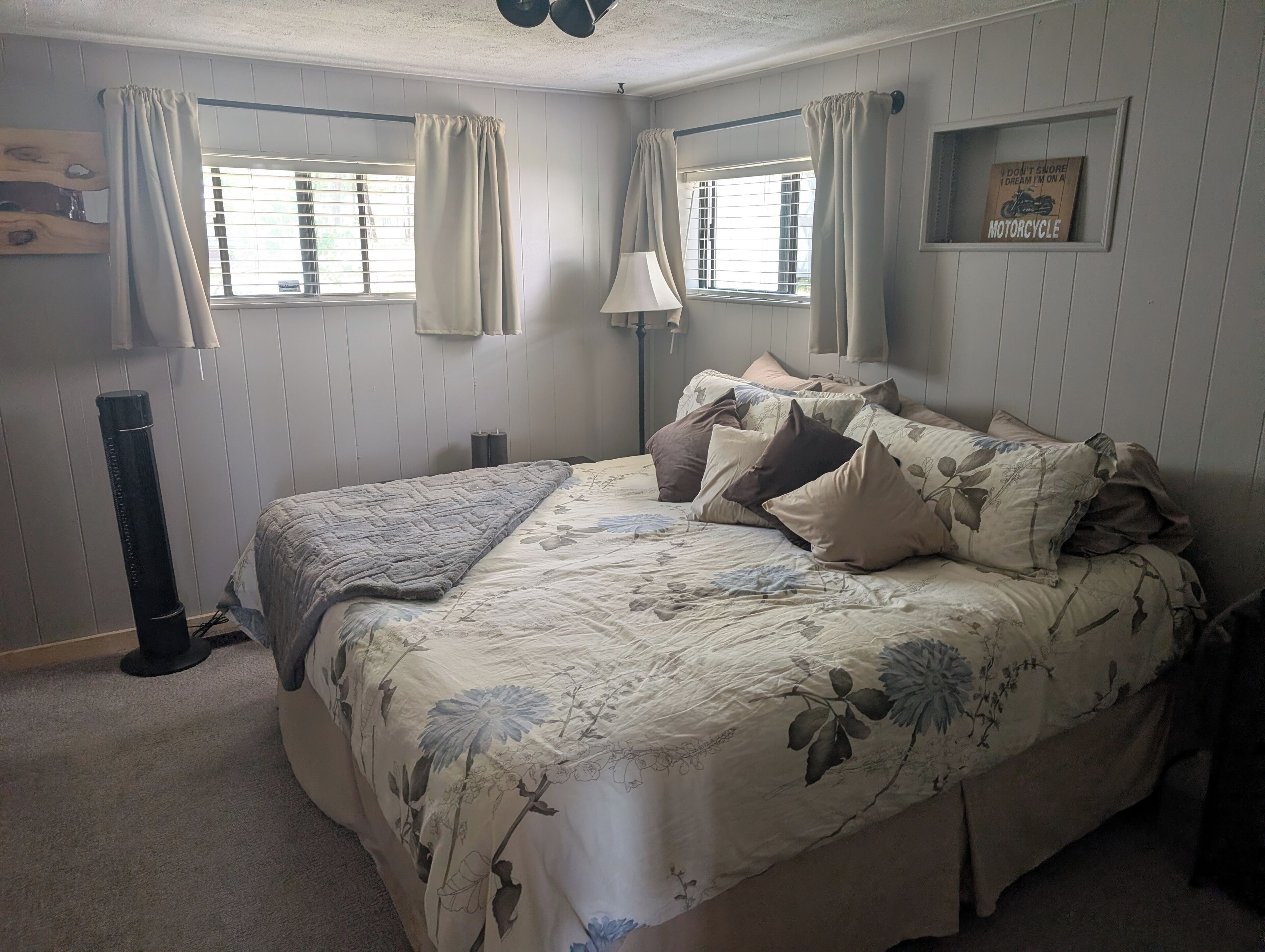 3 slaapkamers, een bureau, gratis wifi, beddengoed