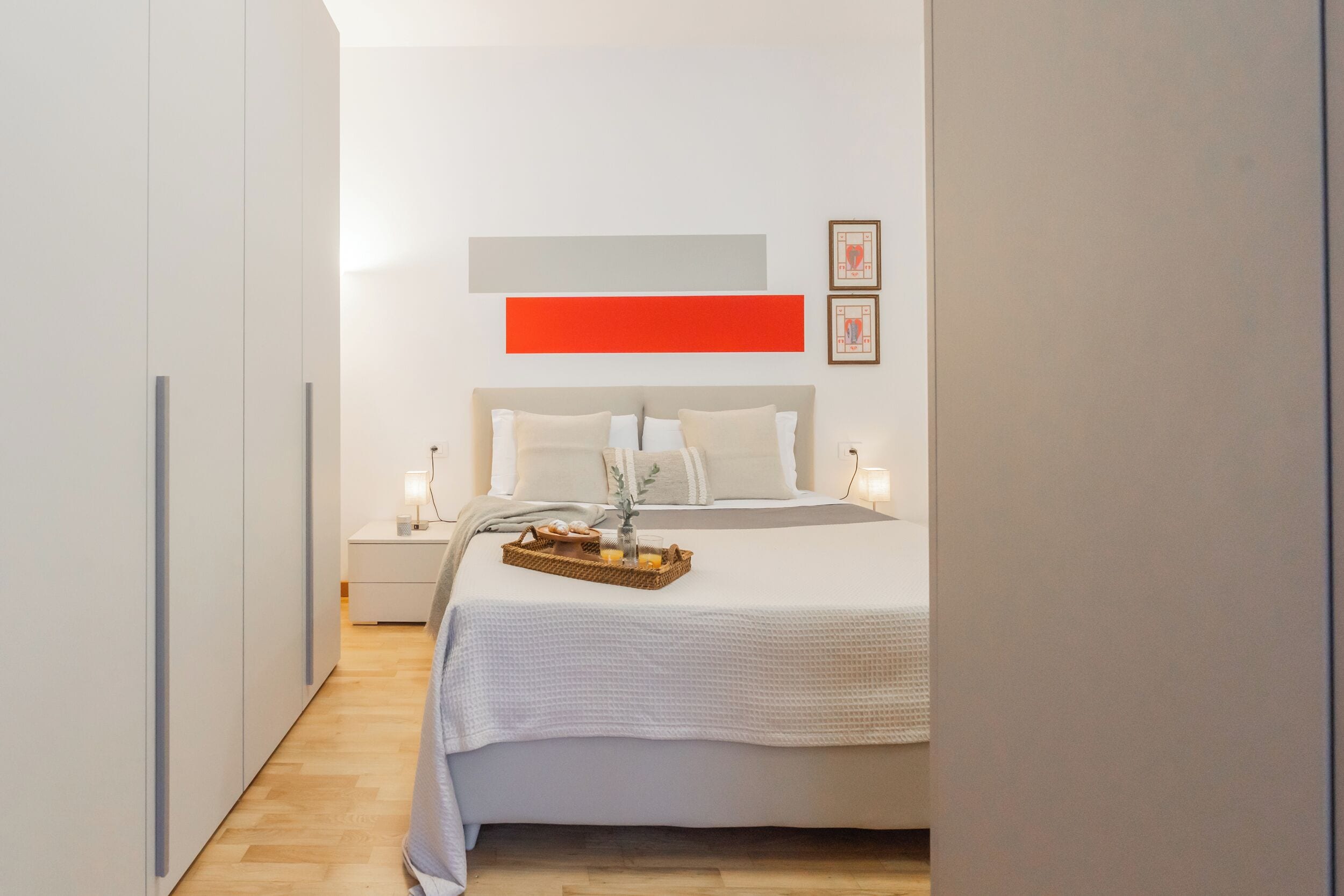 Apartment (1 Bedroom) | 1 bedroom, iron/ironing board, cots/infant beds, bed sheets