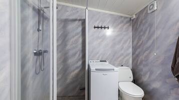 Shower, towels