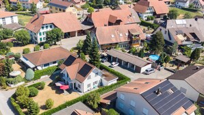 Exterior - Central Apartment near Bern, Parking & Balcony (Ried bei Kerzers)