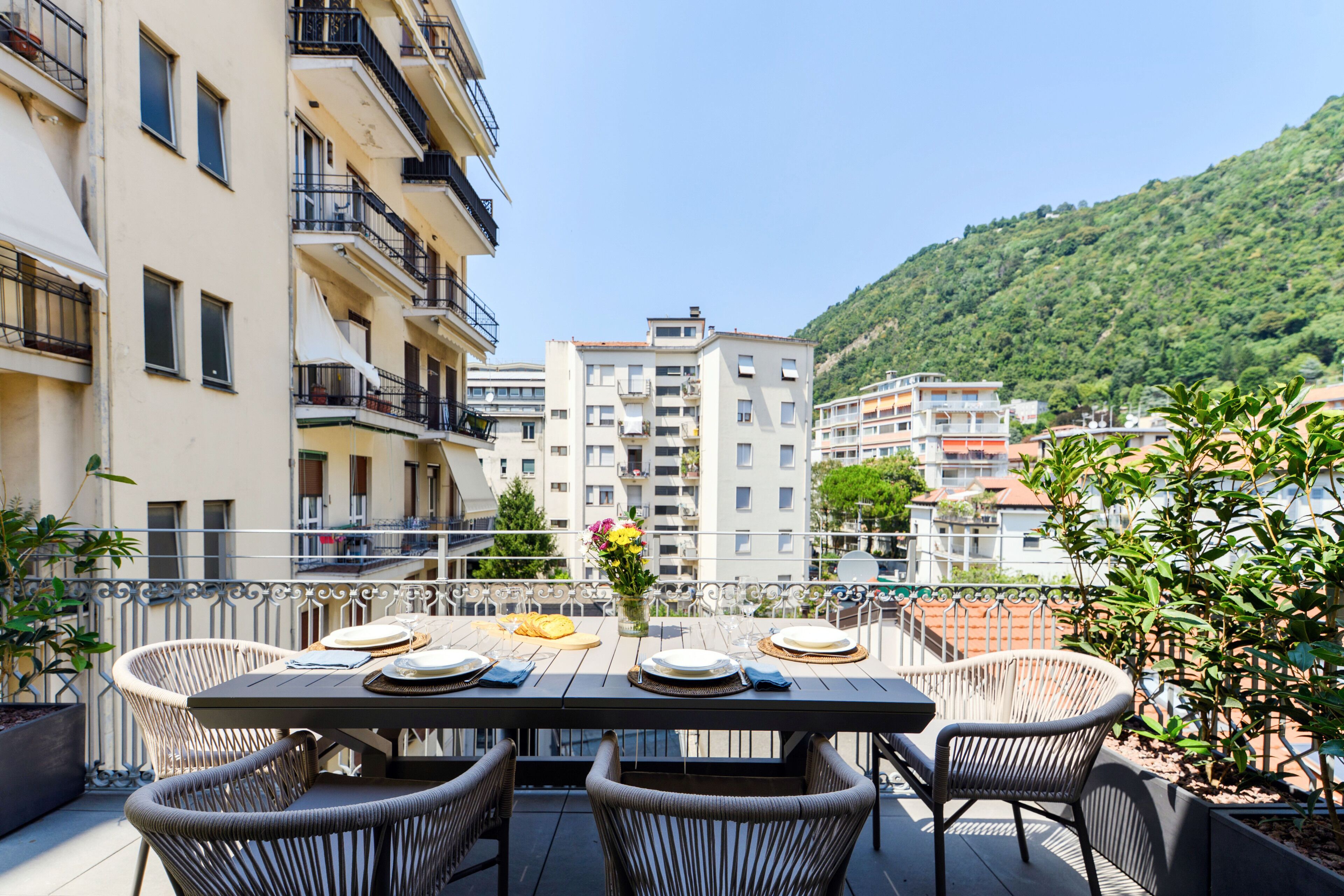 Apartemen | Tempat makan outdoor
