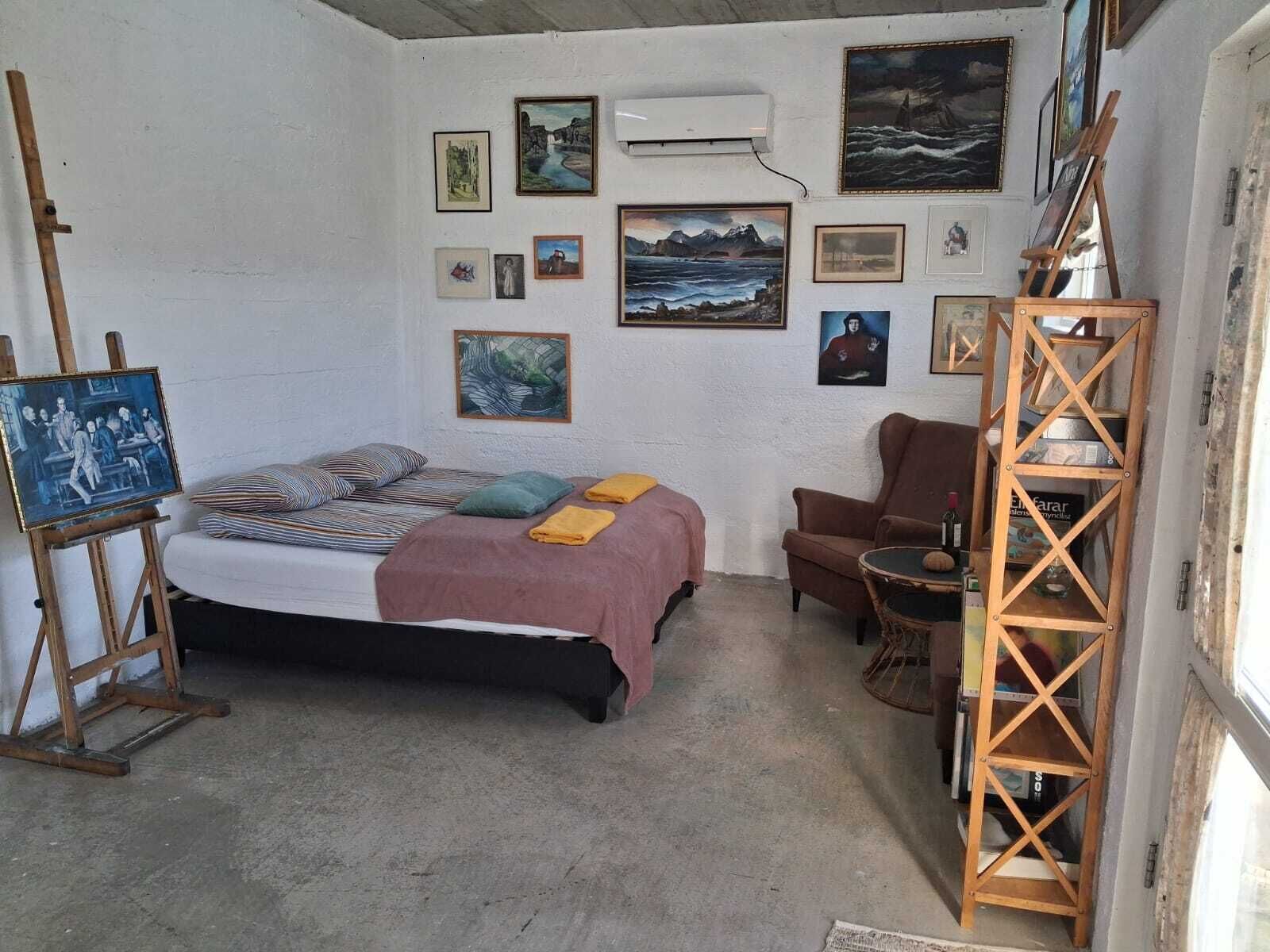 Apartment, 1 Queen Bed, Private Bathroom, Partial Ocean View to-Brimnes | WiFi (free)