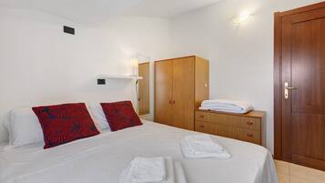 1 dormitorio, wifi, ropa de cama