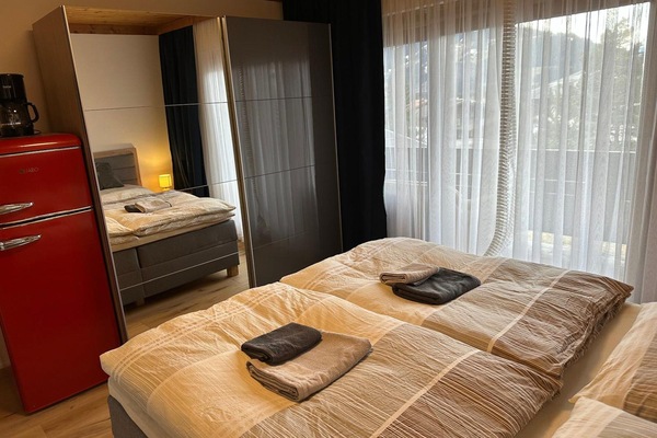 House | 4 bedrooms, bed sheets