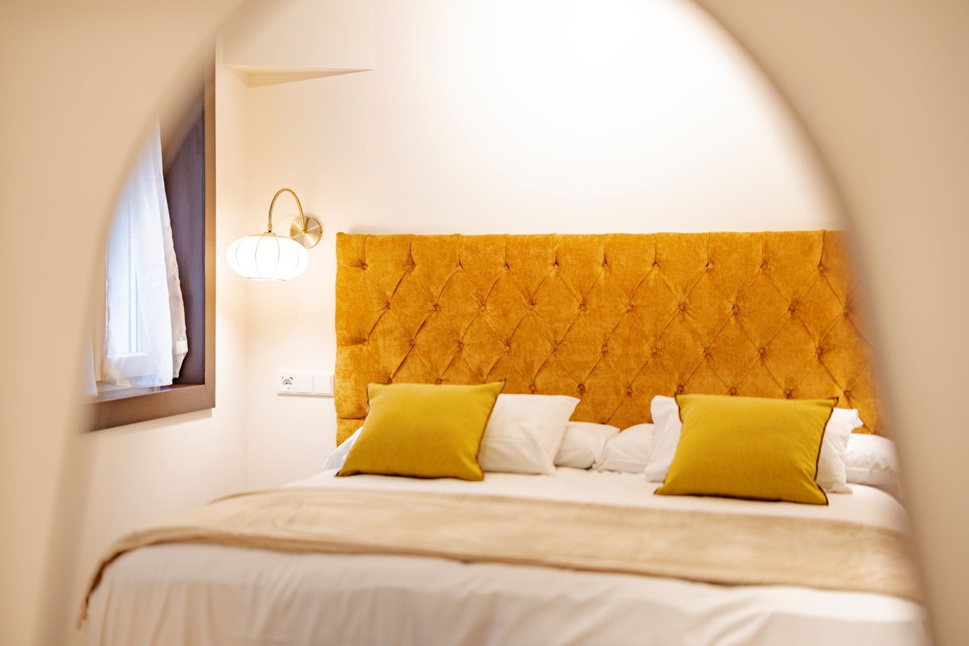 Comfort-Doppelzimmer, Nichtraucher, Blick auf den Innenhof | Zimmersafe, Schreibtisch, laptopgeeigneter Arbeitsplatz