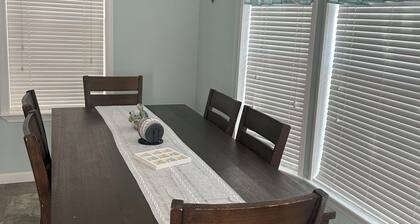 Cozy 1-bedroom tiny home in resort setting