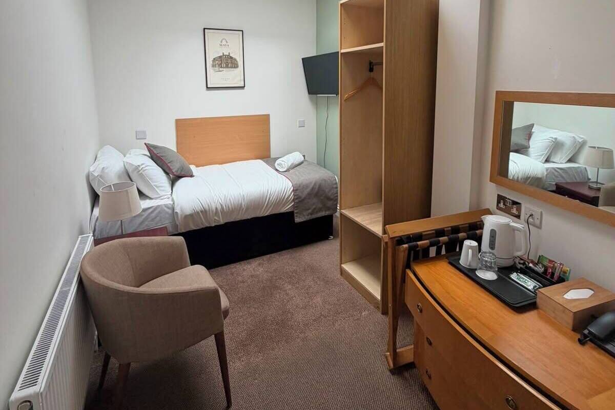 Basic Single Room