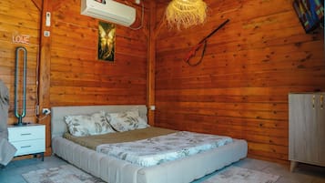 House, 4 Bedrooms