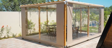 Casa, 2 quartos | Terraço/pátio