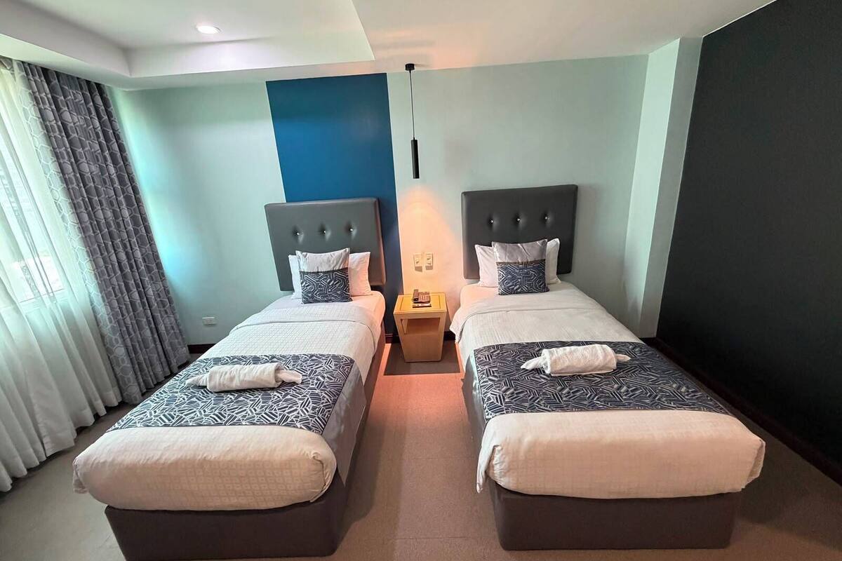 Standard Twin Room | In-room safe, soundproofing, free WiFi, bed sheets