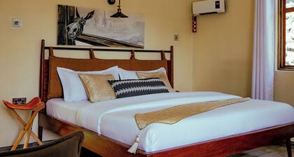 Emirishoi cottages and garden bistro