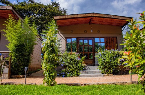 Emirishoi cottages and garden bistro