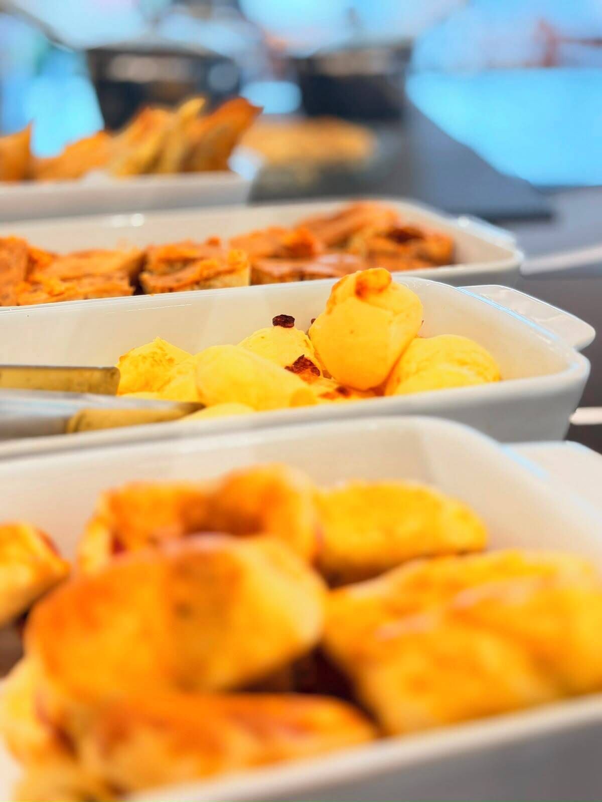 Desayuno bufé gratuito y diario