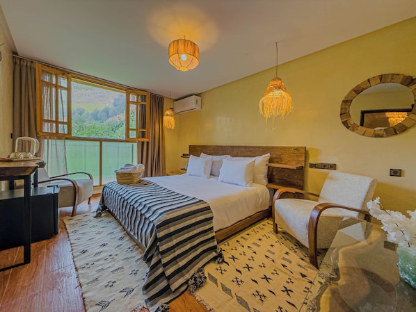 Habitación doble Confort, vista a la montaña