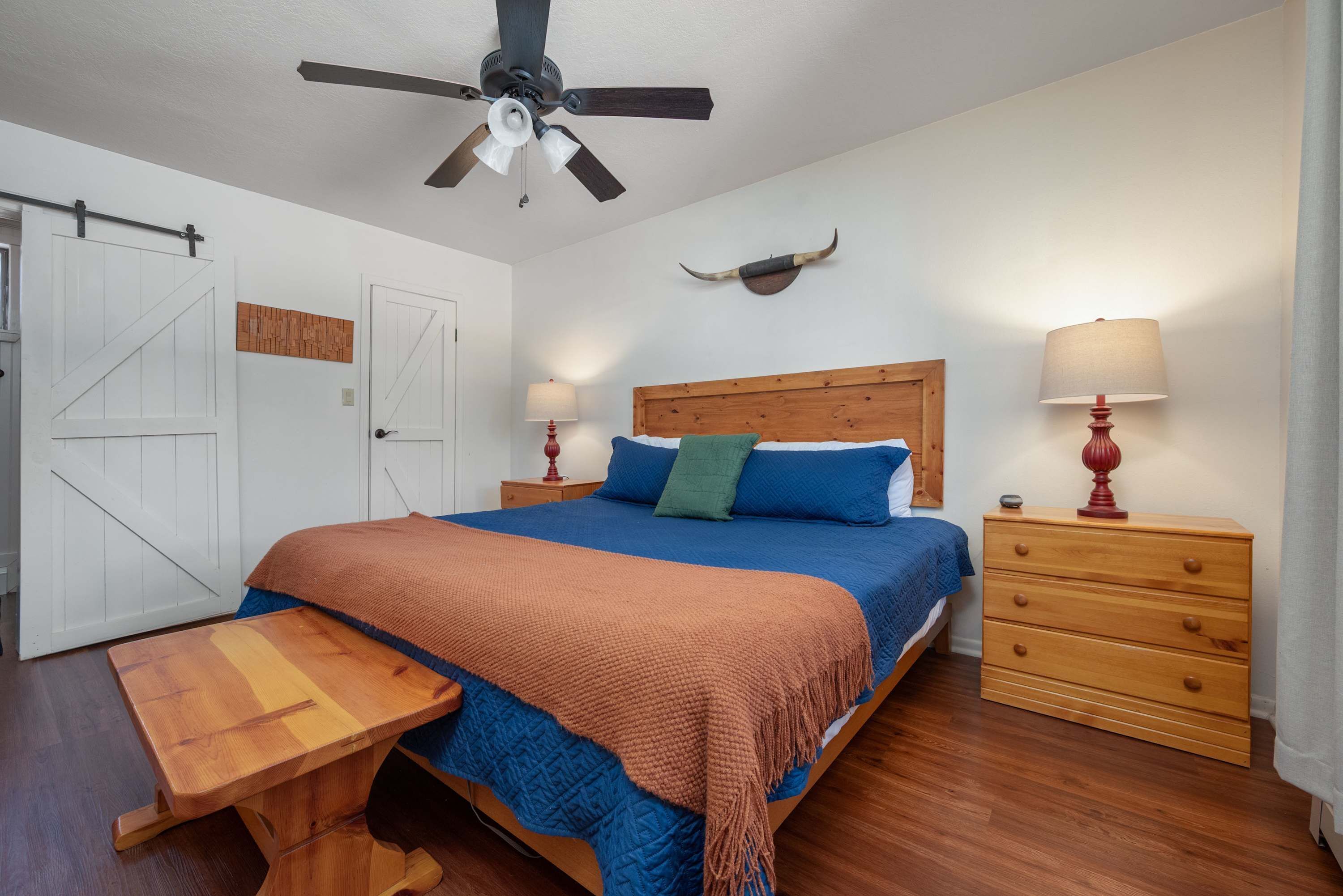 House | 3 bedrooms, high-speed internet