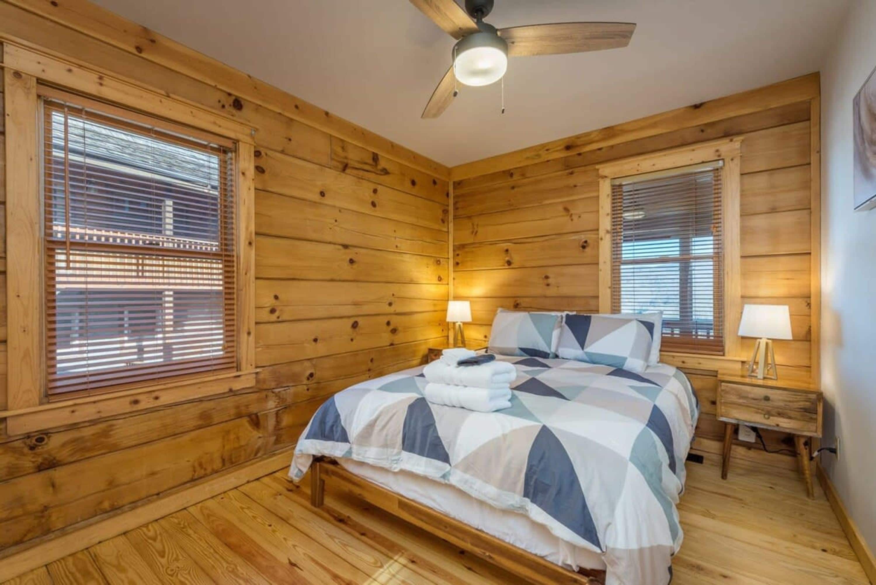 House | 4 bedrooms, high-speed internet