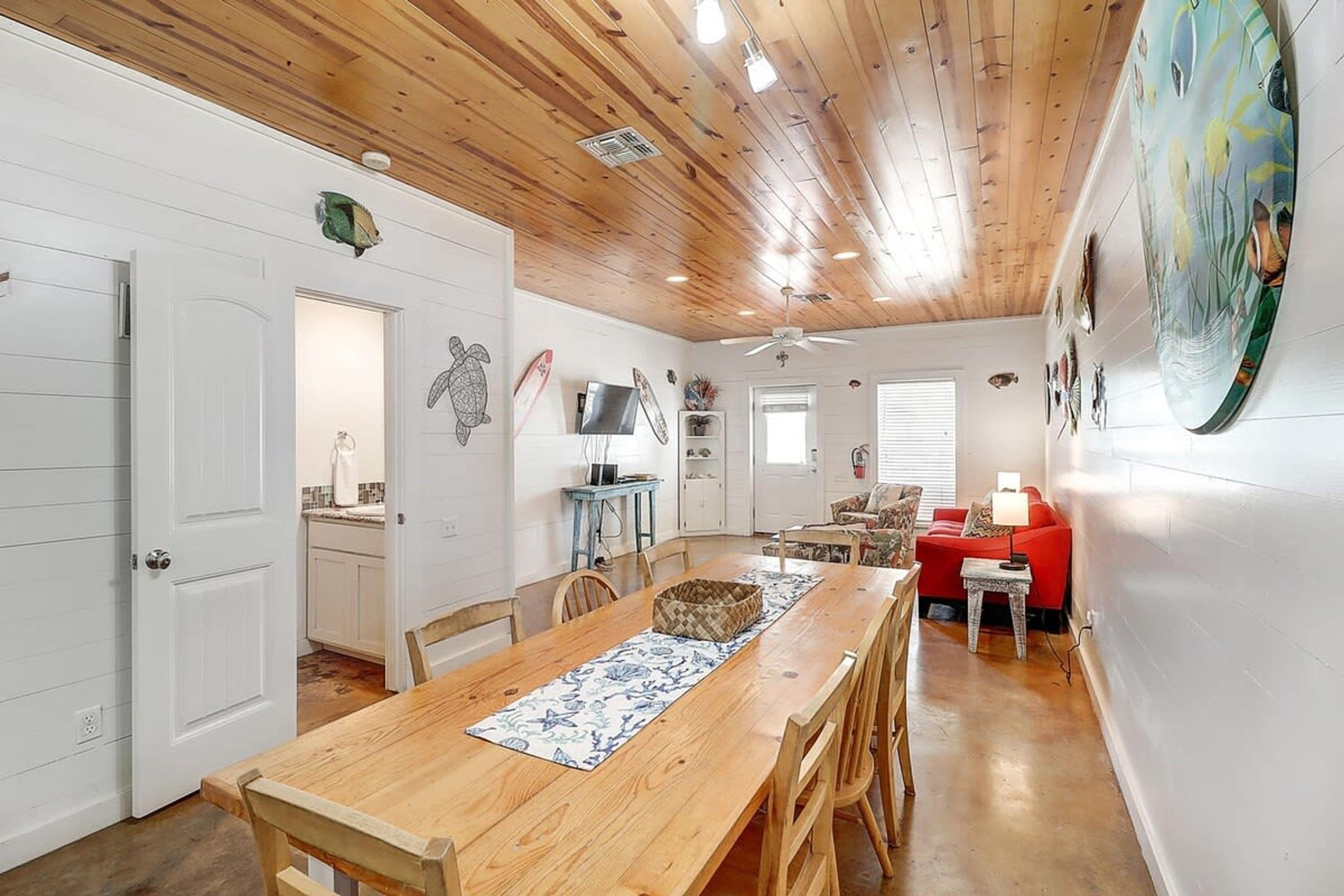 House | 3 bedrooms, high-speed internet