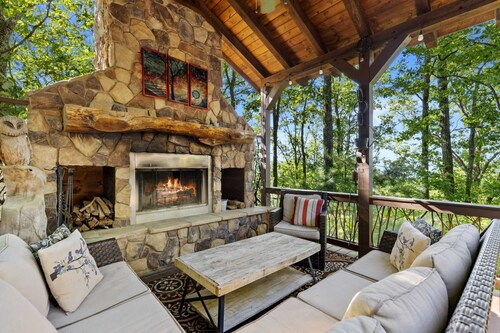 Views for Miles Outdoor Fireplace Hot Tub