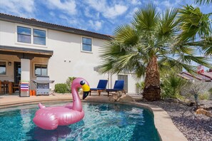 Room - The Sunset Peak Sleeps 18 Heated Pool Hot Tub (Phoenix)