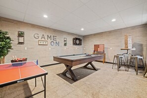 A recreational room with a pool table, dartboard, and a dartboard with a target. - 6 Br Sleeps 16 - Game Room - Hot Tub - Firepit (Fairview)