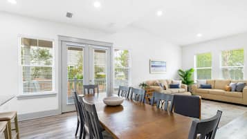 House | 4 bedrooms, high-speed internet